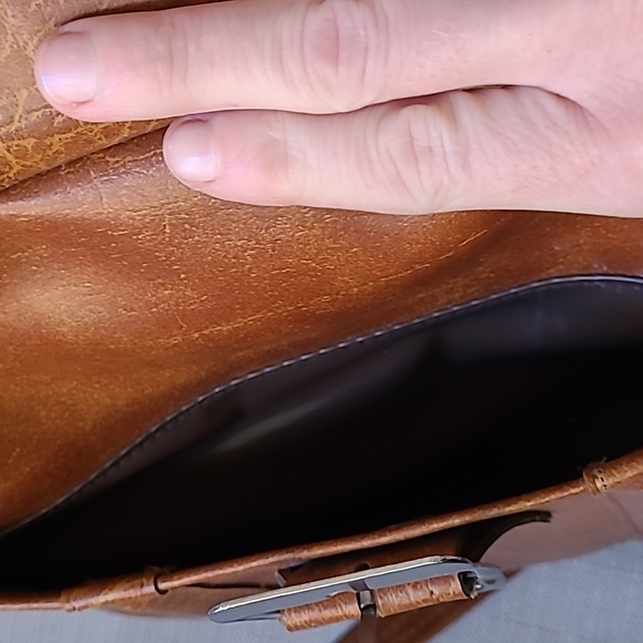 70s Vintage Vinyl Carrier Crossbody - Picture 6 of 13